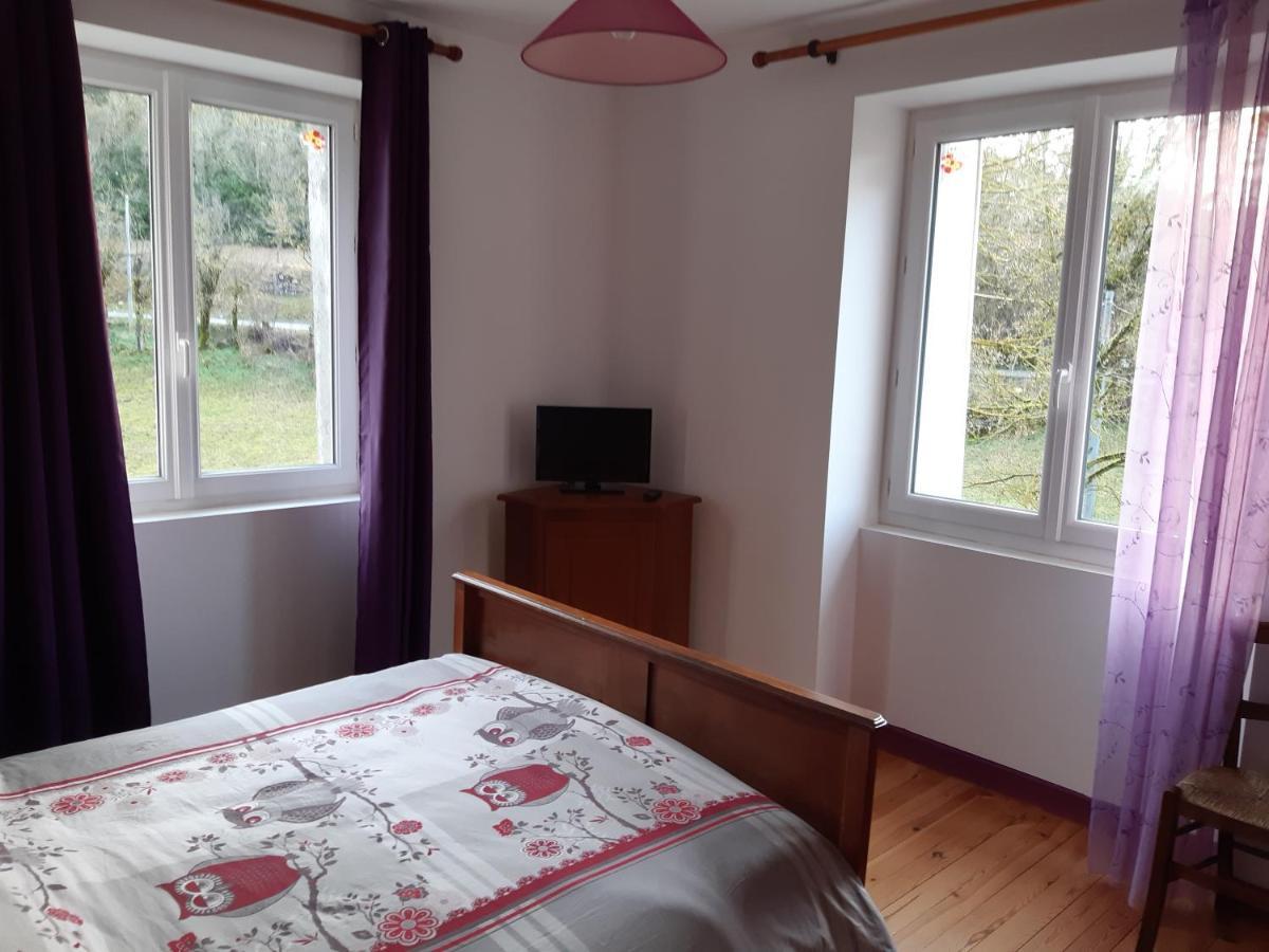 Bed and Breakfast Au Domaine Des Oiseaux Montredon  Экстерьер фото